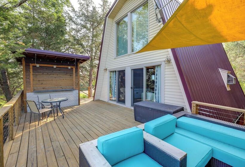 Crofton Cabin W/ Tiki Hut & Water Views!