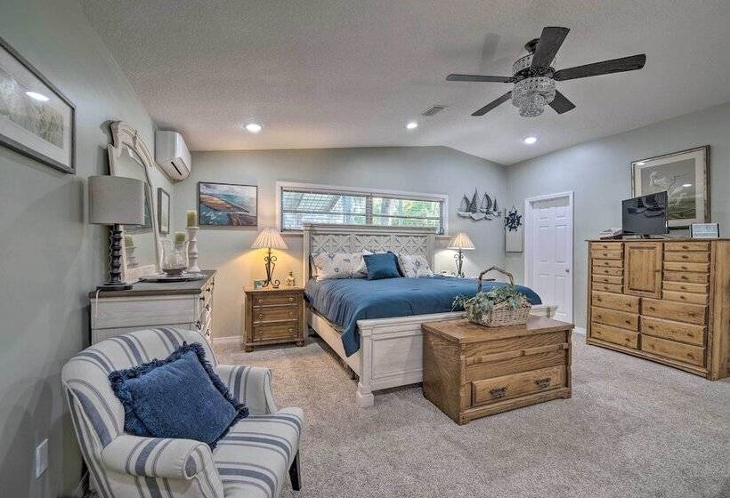 Crystal Water Escape W/ Private Outdoor Oasis