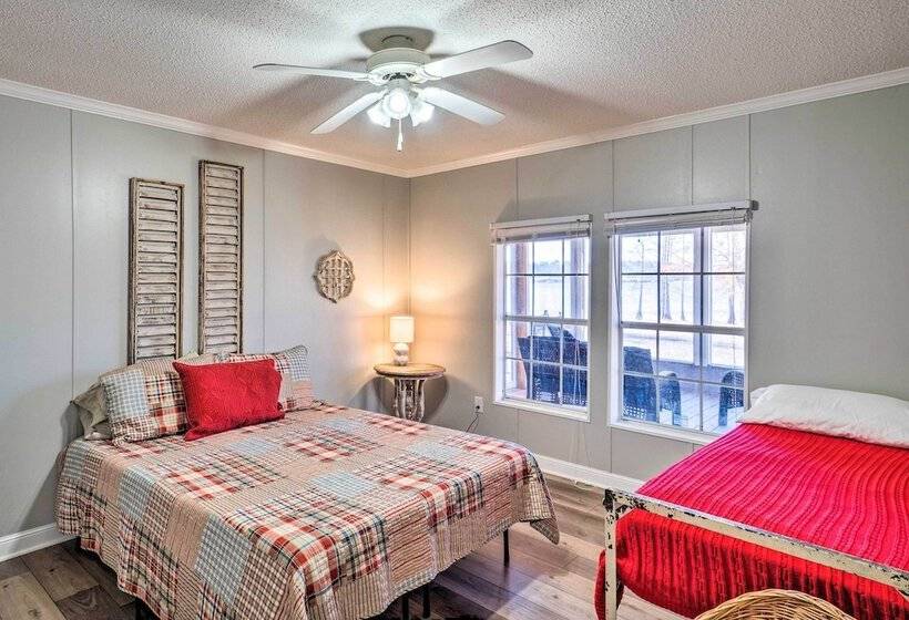 Cypress Point  Spacious Home: Pier & Boat Launch!