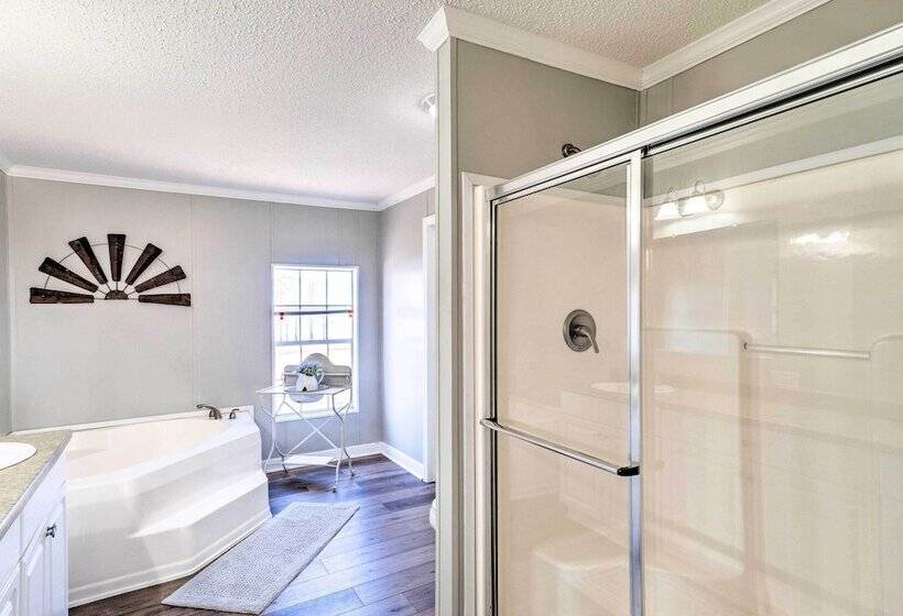 Cypress Point  Spacious Home: Pier & Boat Launch!