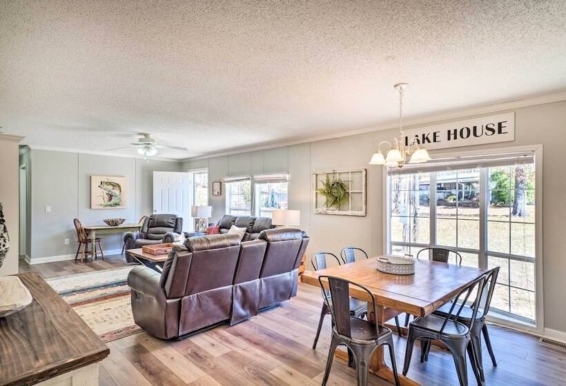 Cypress Point  Spacious Home: Pier & Boat Launch!