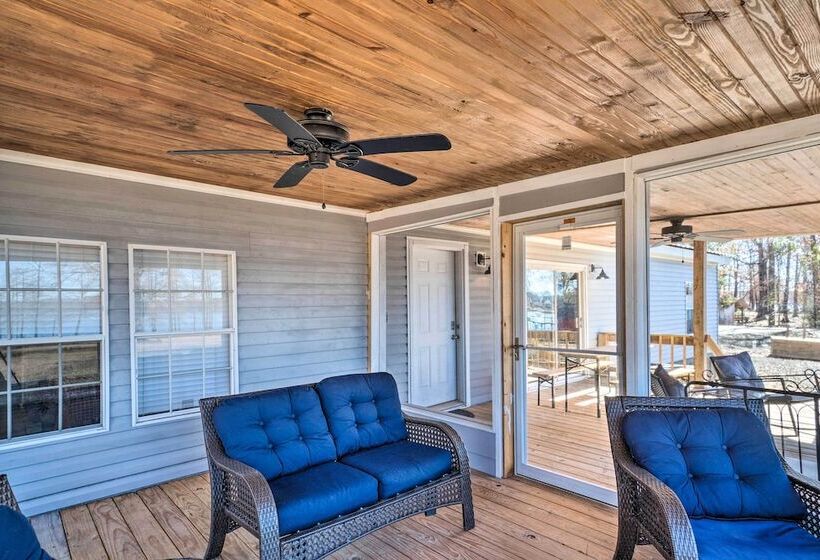 Cypress Point  Spacious Home: Pier & Boat Launch!
