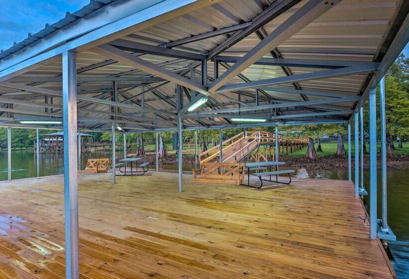 Cypress Point  Spacious Home: Pier & Boat Launch!