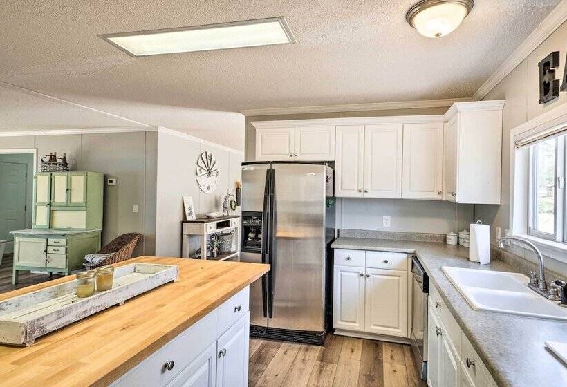 Cypress Point  Spacious Home: Pier & Boat Launch!