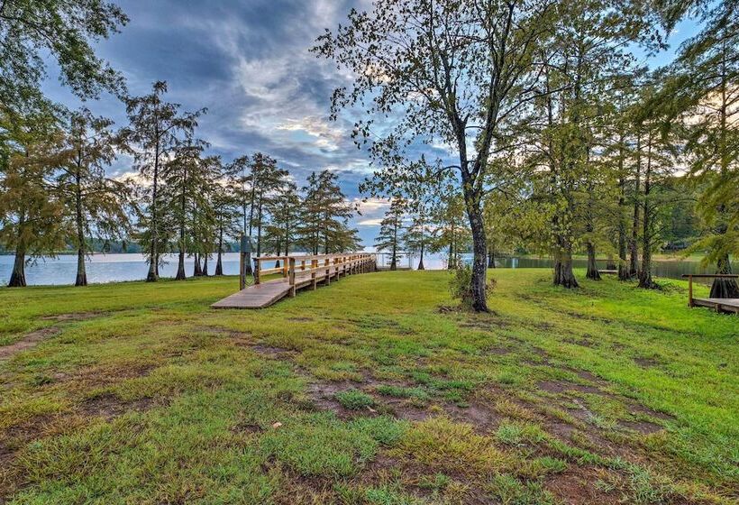 Cypress Point  Spacious Home: Pier & Boat Launch!