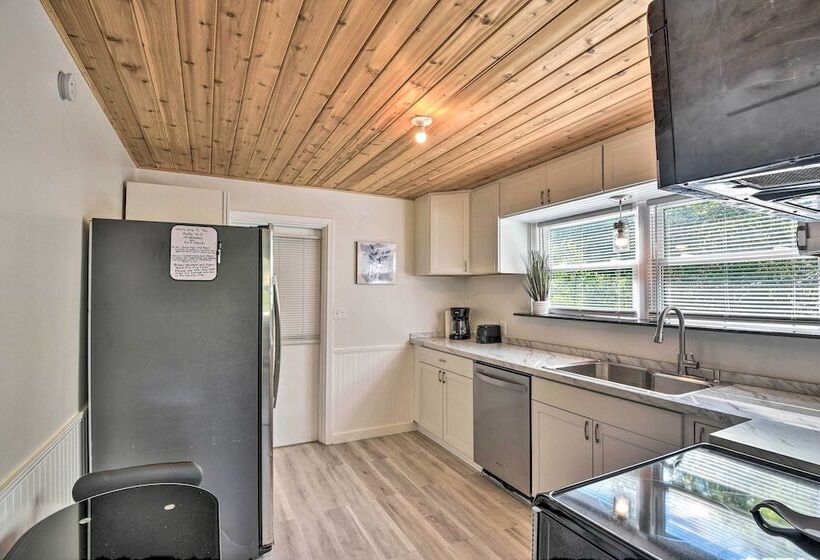 Daytona Beach Escape W/ Studio < 3 Mi To Beach!