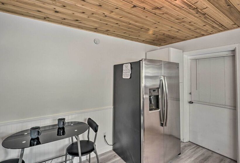 Daytona Beach Escape W/ Studio < 3 Mi To Beach!