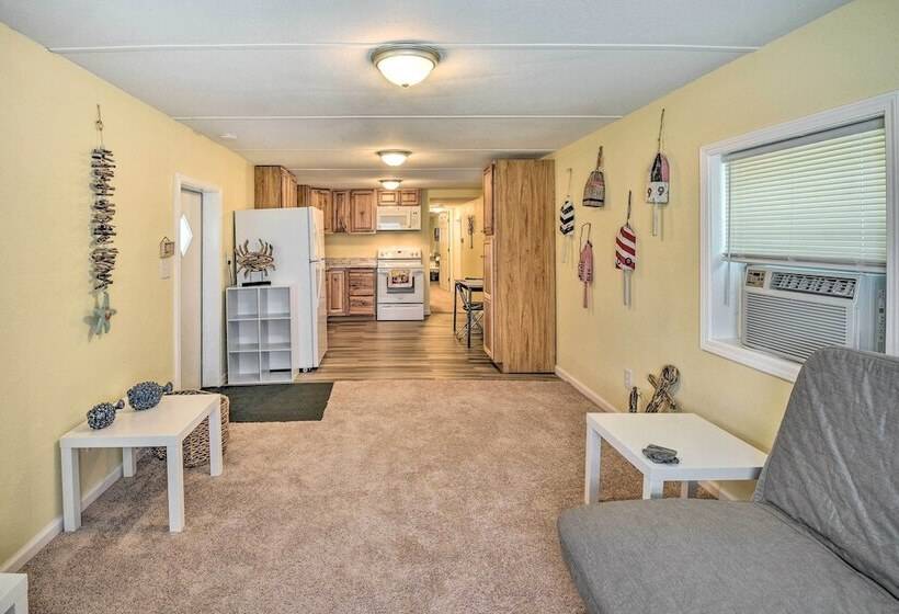 Daytona Beach Home < 4 Mi To Daytona Speedway!