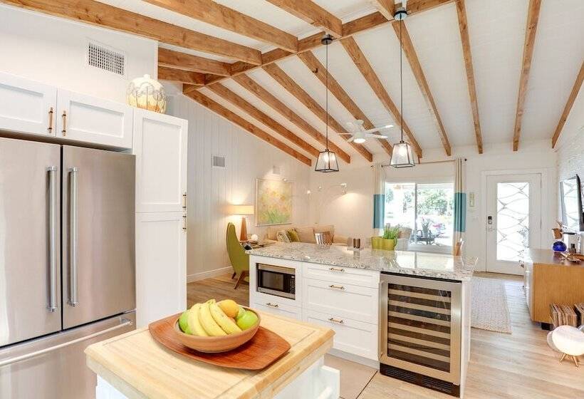 Pet Friendly Home ~ 6 Mi To Jensen Beach Park!