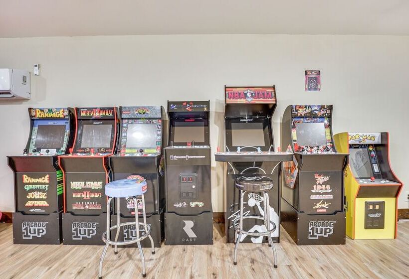 Dragon Castle  W/ Secret Passage, Dock, & Hot Tub