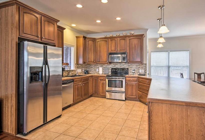 Dreamy Ridgeway Home W/ Grill On Lake Wateree!