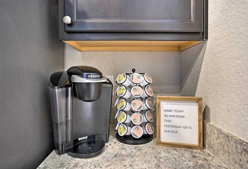 Eagle Lake Home < 7 Mi To Legoland!