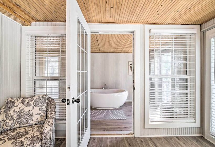 Eclectic  Osage Cottage  In Historic District