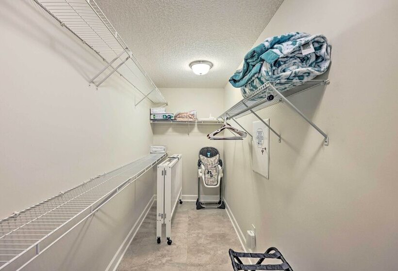 Elegant Fernandina Beach Home: Patio & Fenced Yard