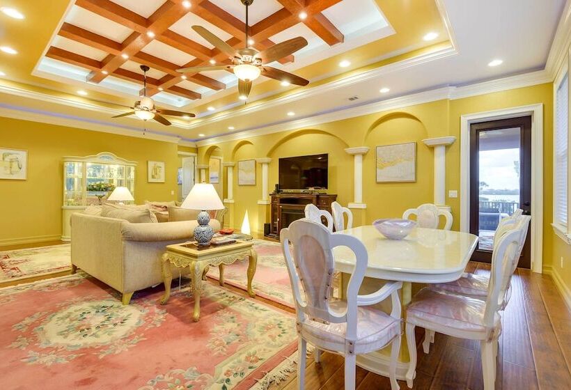 Elegant Venice Home W/ View   Walk To Beach!