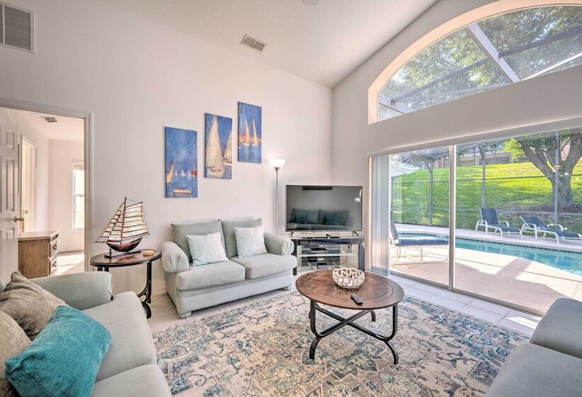 Pool + Lanai: Emerald Isle Resort Home!