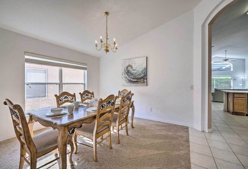 Pool + Lanai: Emerald Isle Resort Home!