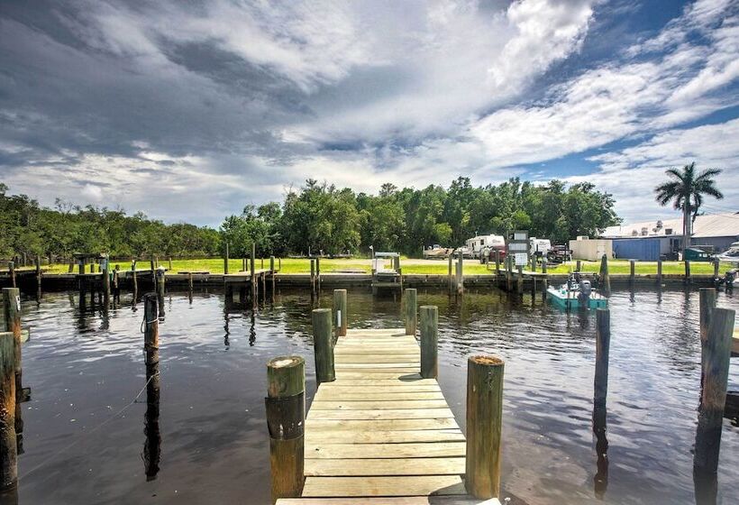 Everglades City Trailer Cabin: Boat Slip & Porch!