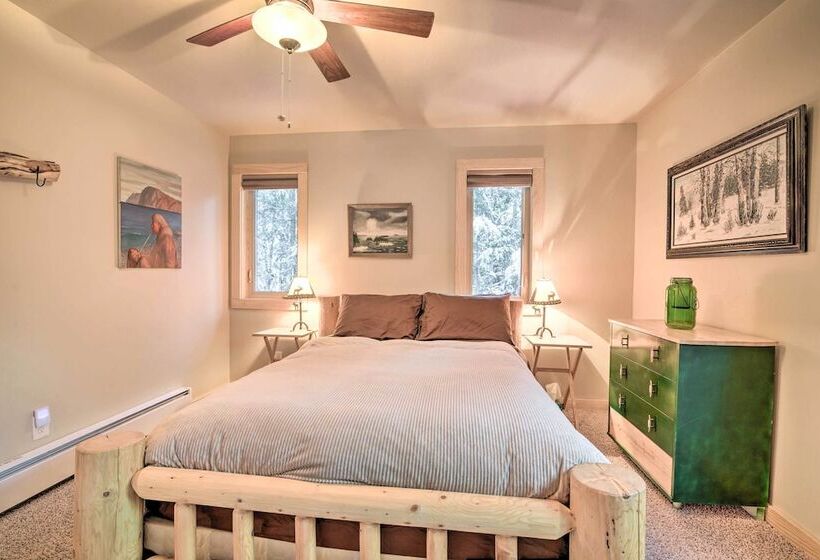 Family Cabin: Explore Alaska S Favorite Playground