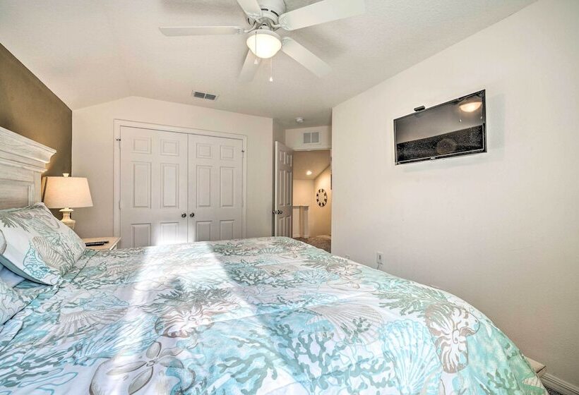 Family Friendly Home W/ Pool ~ 10 Mi To Disney!