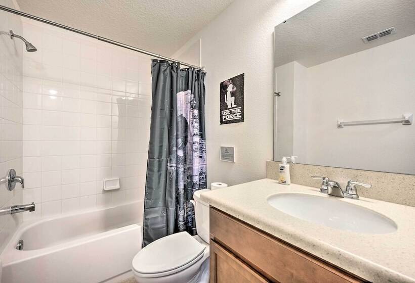 Family Friendly Home W/ Pool ~ 10 Mi To Disney!