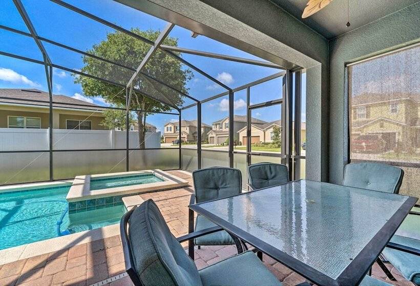 Family Friendly Home W/ Pool ~ 10 Mi To Disney!