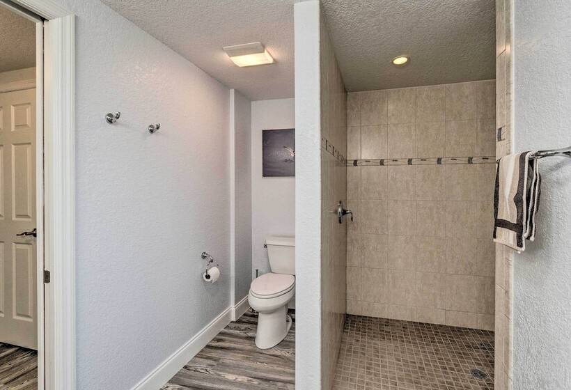 Family Friendly Englewood Rental W/ Canal Views!