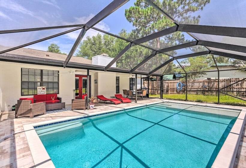 Close To Beaches   Family Friendly Home W/ Pool!