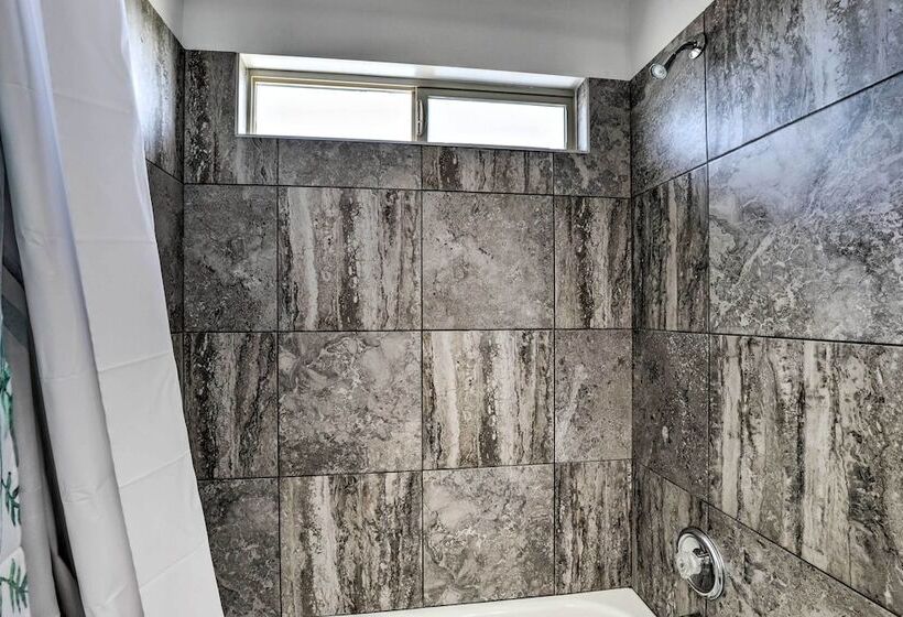 Family Friendly Home W/ Theater, 24 Mi To Slc