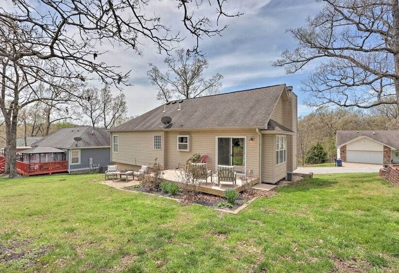 < 1 Mi To Marina: Family Friendly Osage Beach Home