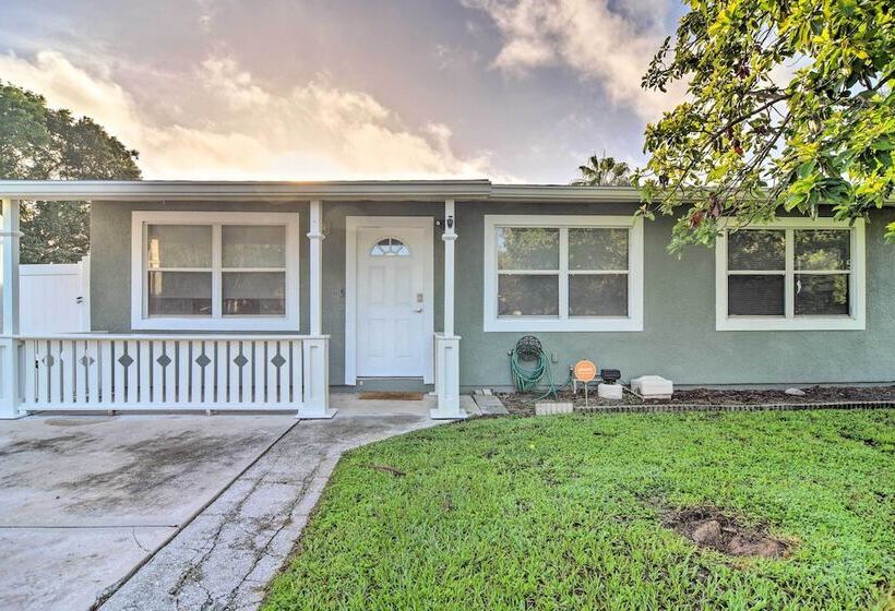 Family Friendly, Pastel Gem W/ Private Pool!