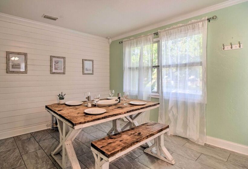 Family Friendly, Pastel Gem W/ Private Pool!