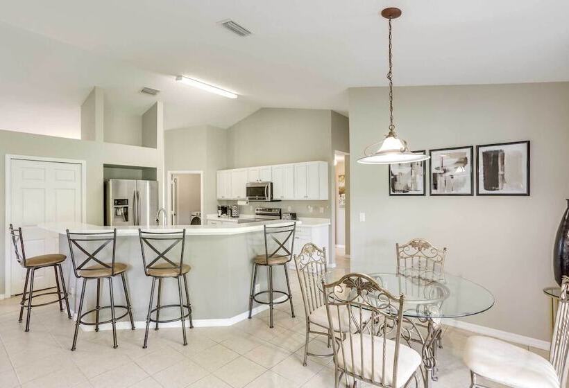 Family Friendly Port St Lucie Home W/ Patio!