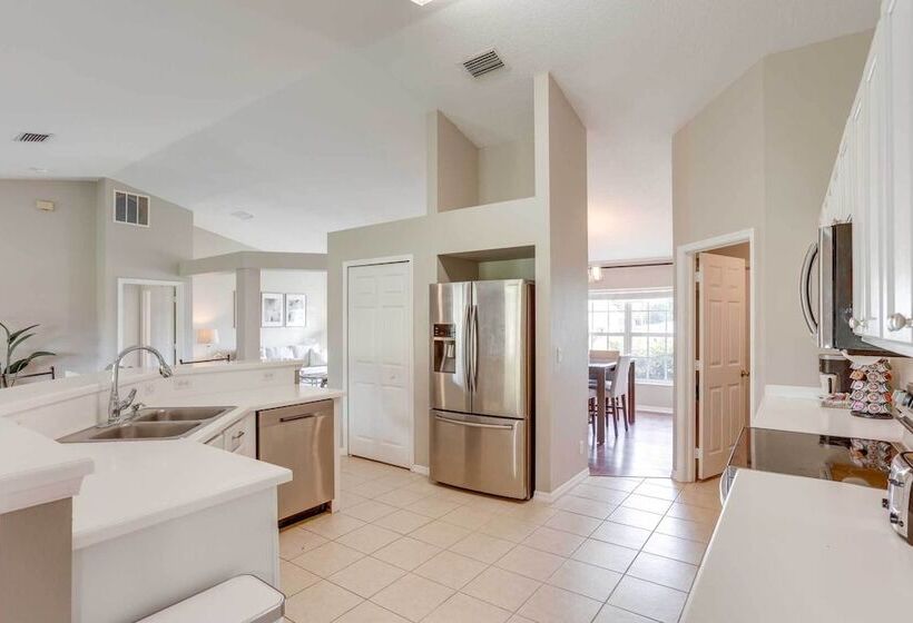 Family Friendly Port St Lucie Home W/ Patio!