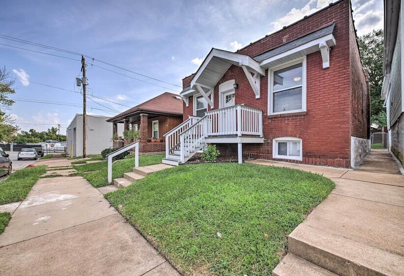 Family Friendly St Louis Home < 6 Mi To Dtwn!