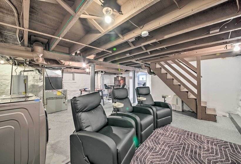 Family Friendly St Louis Home < 6 Mi To Dtwn!