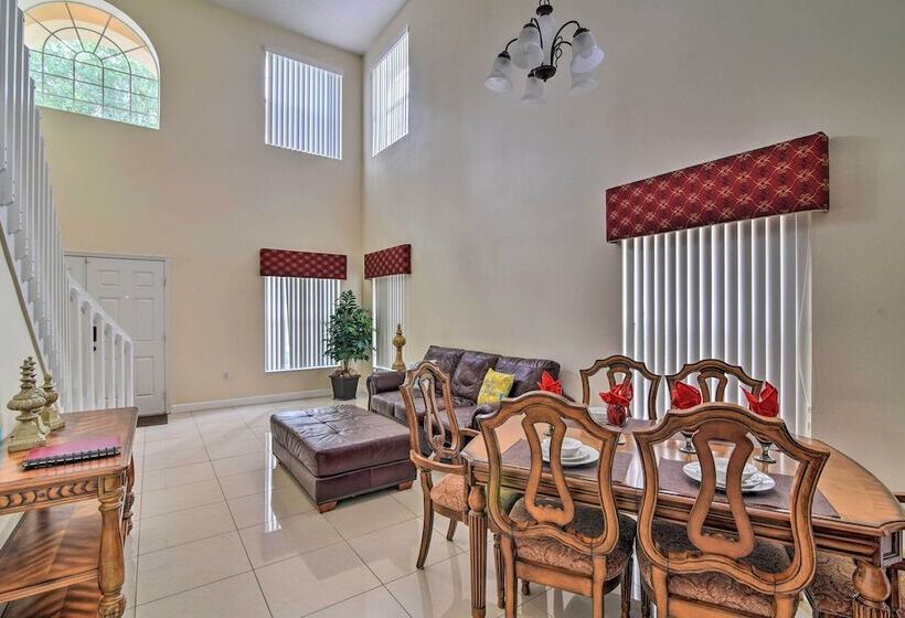 ~ 9 Mi To Disney: Family Home W/ Private Pool!