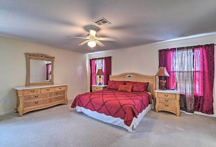 ~ 9 Mi To Disney: Family Home W/ Private Pool!