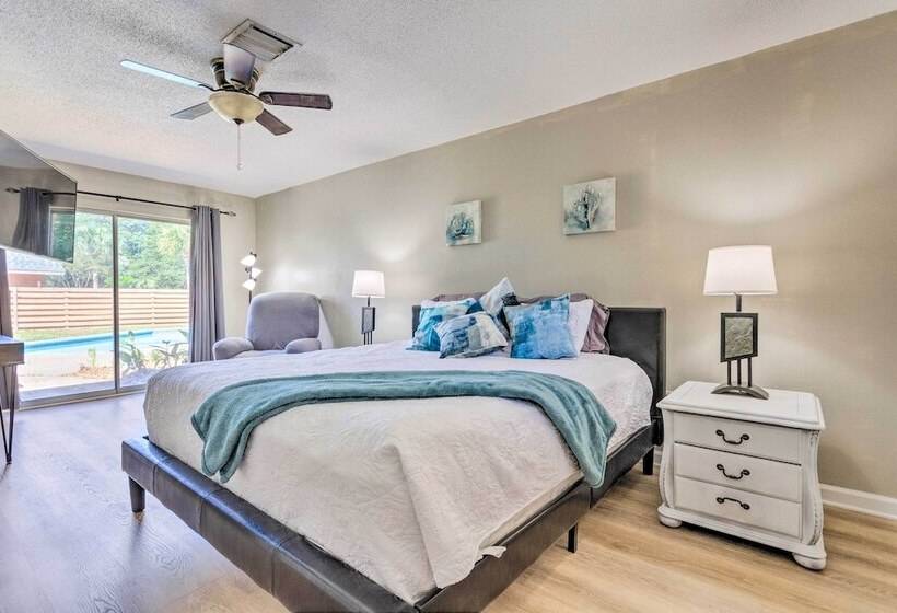 Family Home W/ Private Pool & Fenced Yard!