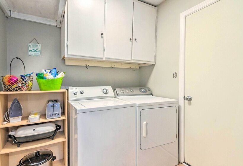 Family Home W/ Private Pool & Fenced Yard!