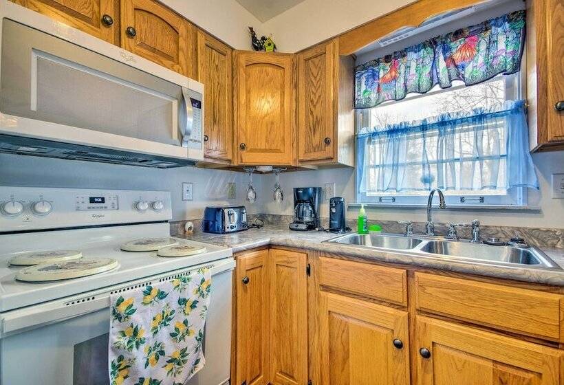 Familyfriendly Home Near Maramec Spring Park!