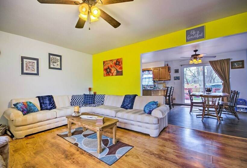 Familyfriendly Home Near Maramec Spring Park!