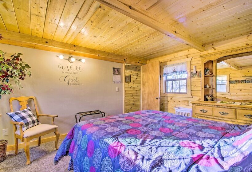 Florence Cabin W/ On Site Creek!