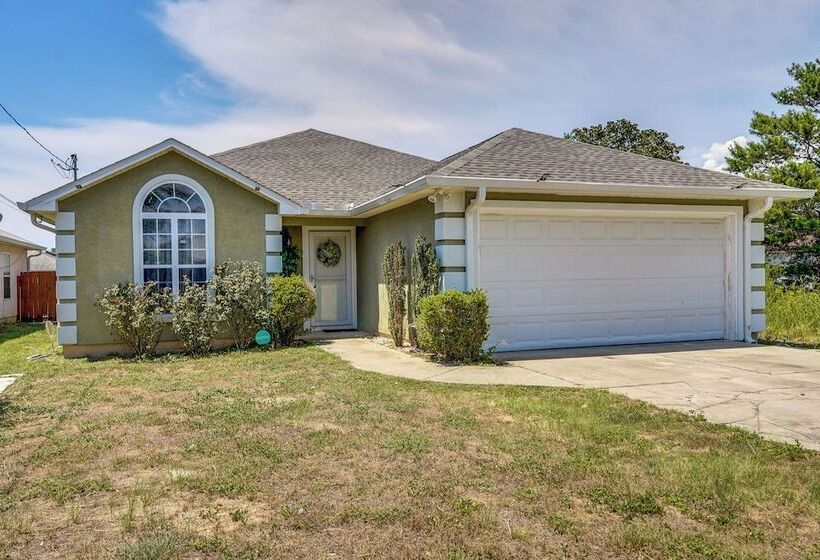 Pet Friendly Pcb Home W/ Hot Tub, Near Beaches!