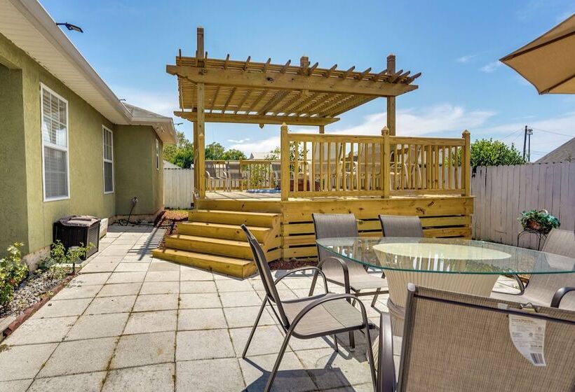 Pet Friendly Pcb Home W/ Hot Tub, Near Beaches!