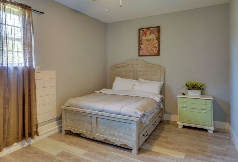 Pet Friendly Pcb Home W/ Hot Tub, Near Beaches!