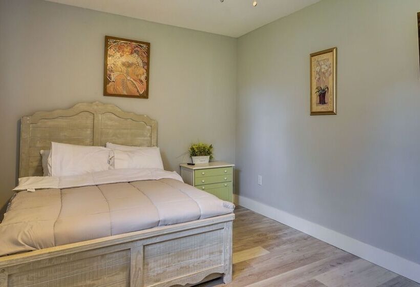 Pet Friendly Pcb Home W/ Hot Tub, Near Beaches!