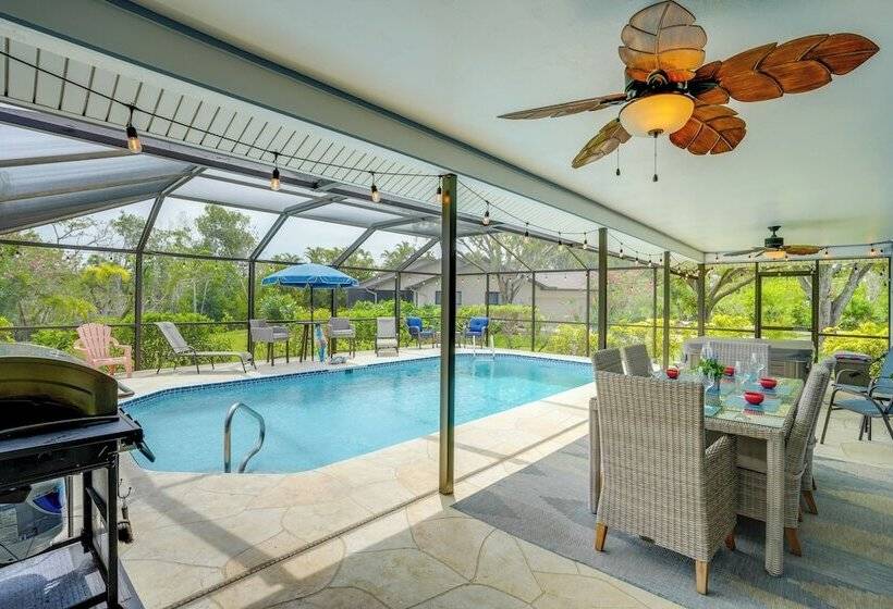 Fort Myers Coastal Retreat: Lanai W/ Pool!