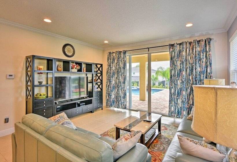 5 Mi To Disney: Oasis W/ Pool & Patio
