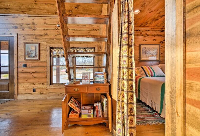 Greenfield Cabin W/ Screened In Porch & Fire Pit!